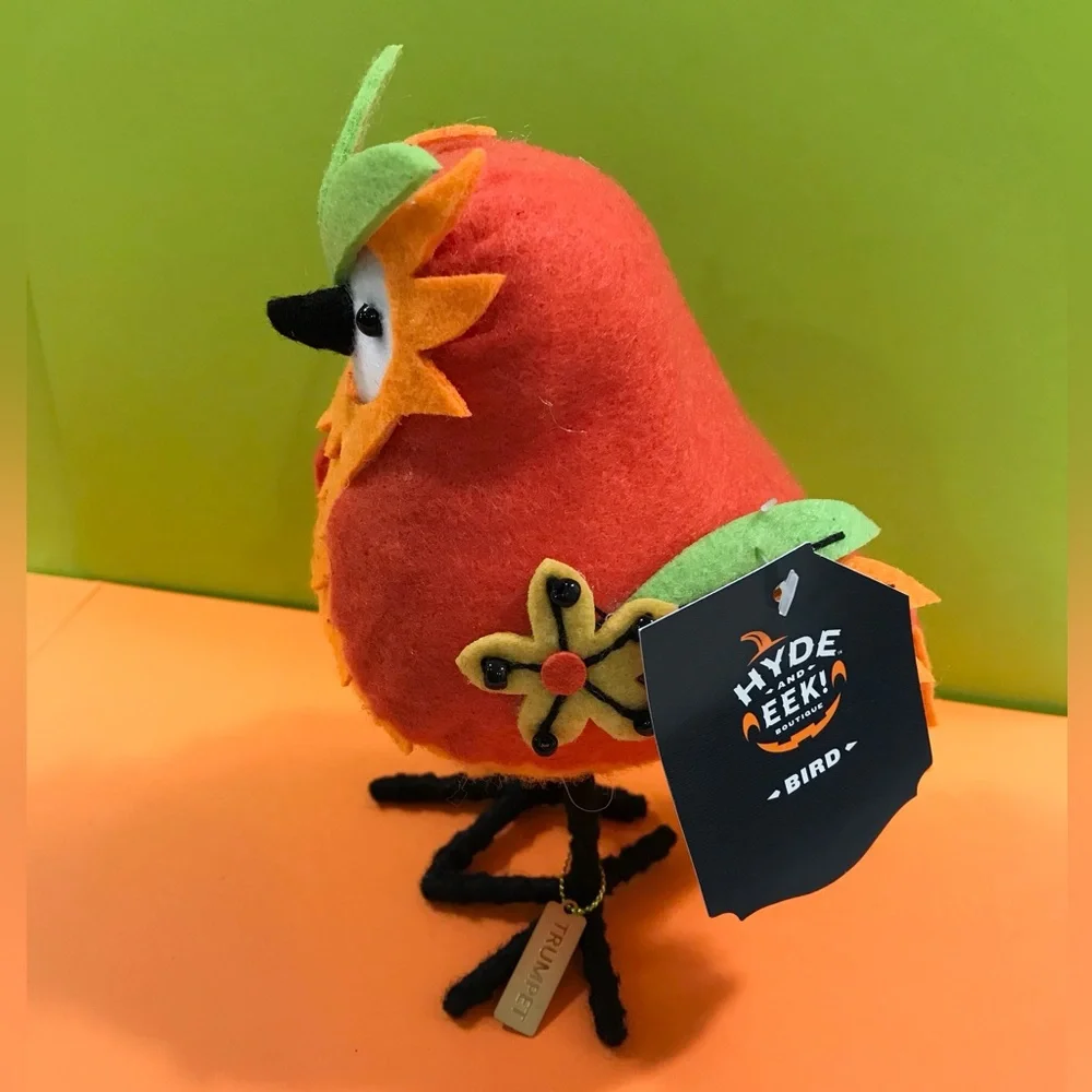 Target Halloween 2021 Hyde & Eek TRUMPET Bird